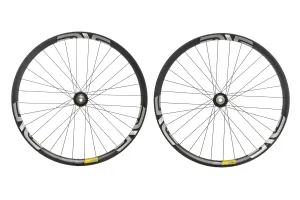 ENVE M730 Chris King Carbon Tubeless 27.5" Wheelset