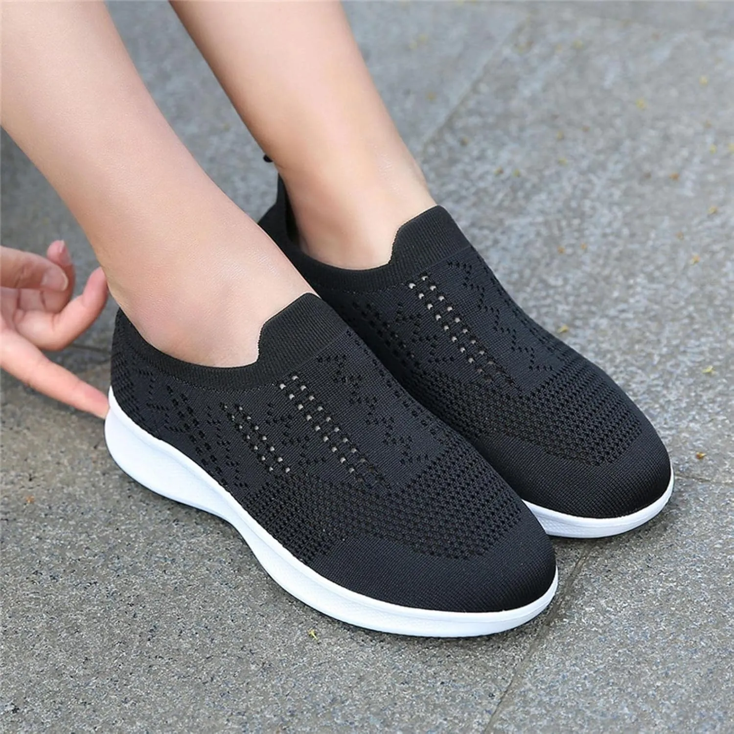 Hbeylia Walking Running Tennis Hiking Shoes for Women Men Fashion Slip On Sneakers Lightweight Comfortable Mesh Breathable Non Slip Athletic Workout Gym Sneakers Couples Work Nurse Shoes