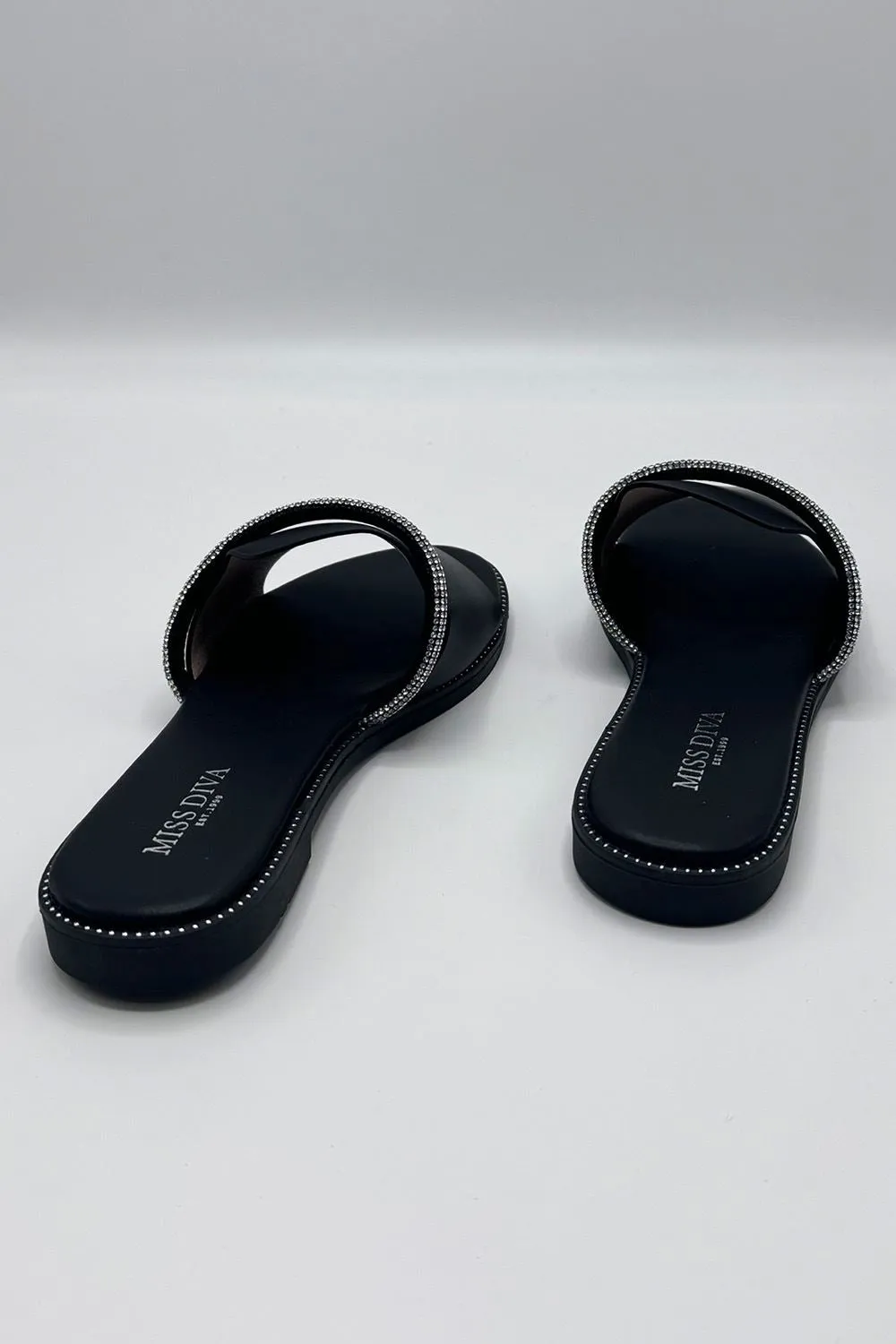 Kasya Diamante Band Stud Detailed Flat Sliders in Black