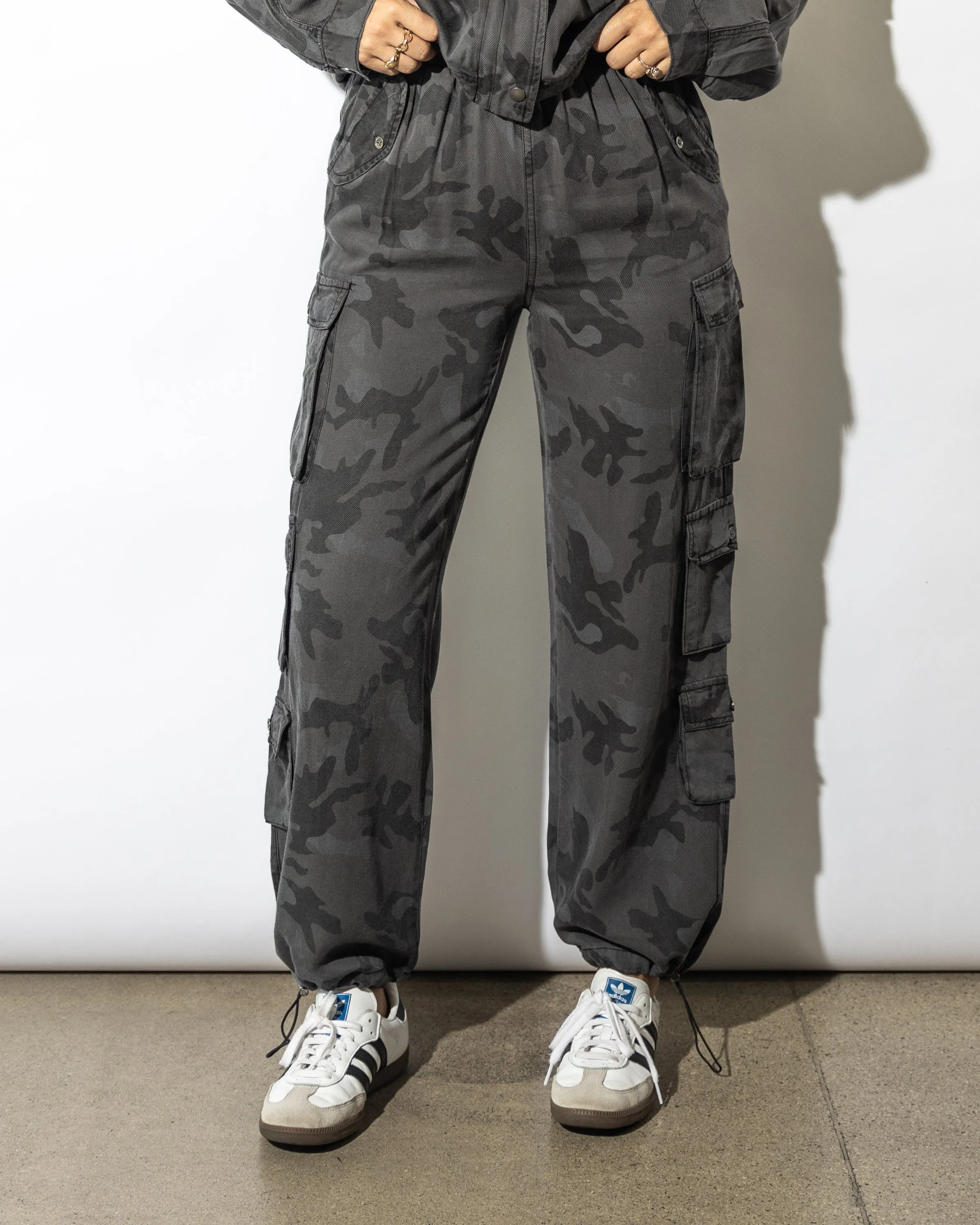 Phantom Camo Cargo