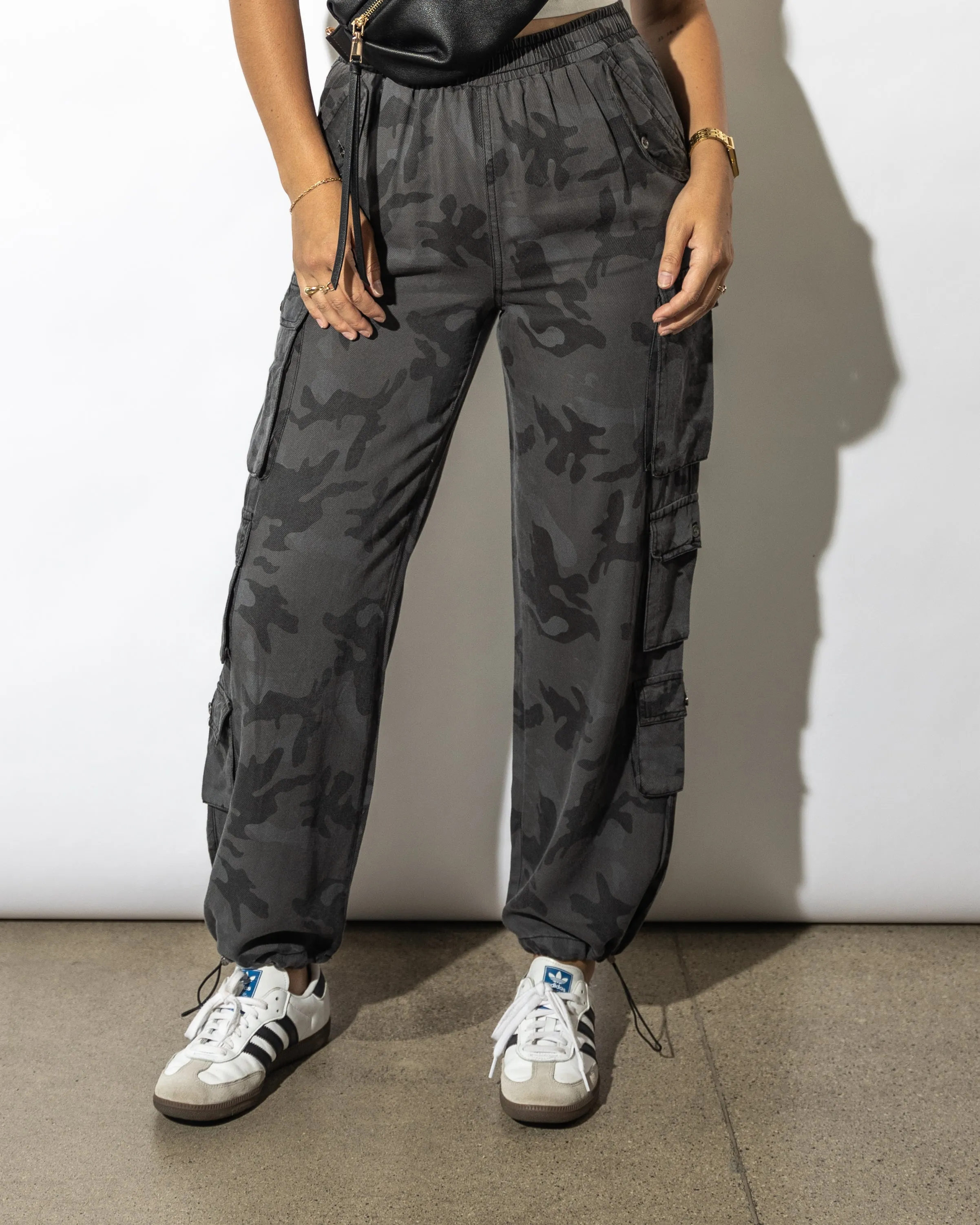 Phantom Camo Cargo