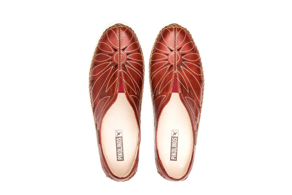 Pikolinos Women's Jerez Flats Shoes