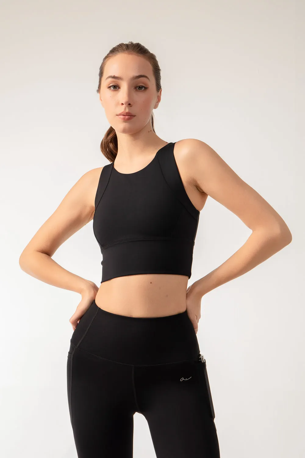 SOL Tank - Black